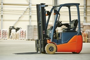 Does Your Warehouse Have the Right Equipment to Succeed?